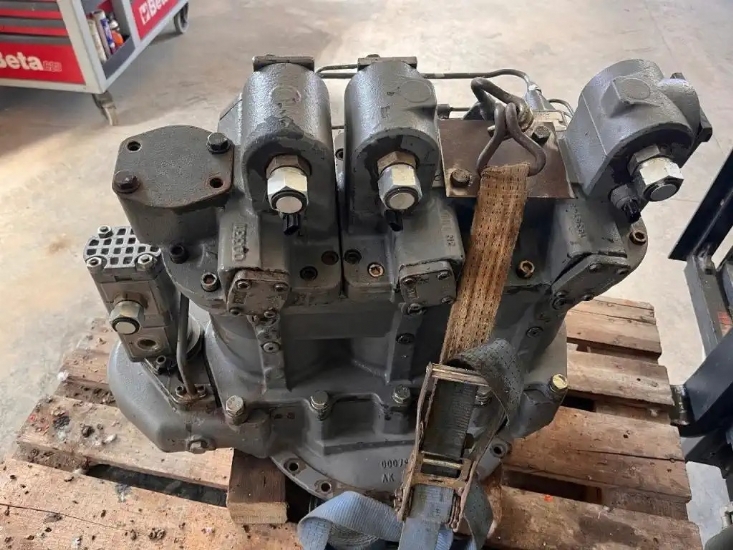 Hitachi HPV 145JX-28